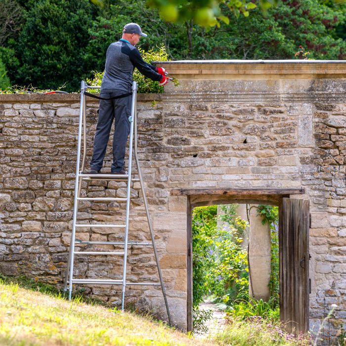 Henchman HiStep Hedge Cutting Platforms Safe hedge trimming