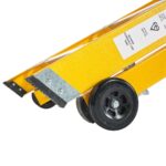 Lyte-MagnaStep-Glass-Fibre-Wide-StepsNYFWPM_Close-up-wheels