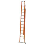 Murdoch-GRP-Triple-Fibreglass-Extension-Ladders-with-Retractable-Stabiliser-Bar-001