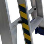 Werner-75070-LockingClipsLocked