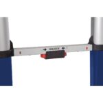 Werner-Telescopic-Extension-Ladder-8702920_FI_AutoLocking