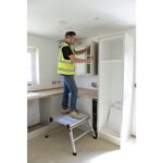 Youngman Odd Job 600 Work Platform31289800_EI_InteriorMaleHighVisKitchen