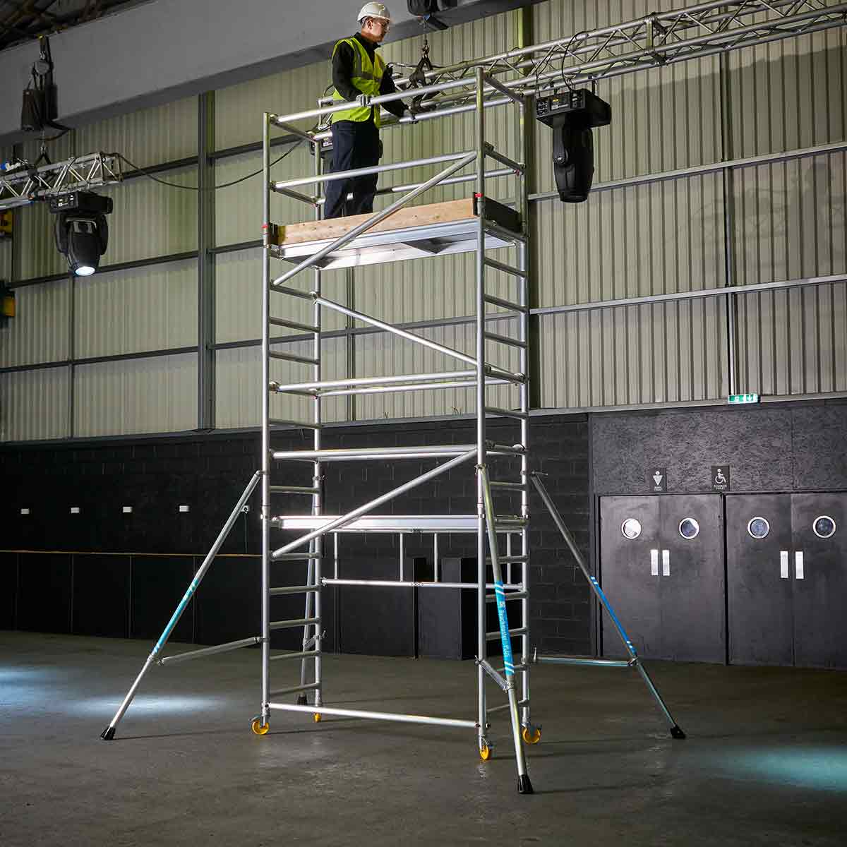 Zarges Reachmaster Plus Folding Scaffold Tower | Ladders4Sale