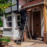 Werner-AdjustaStep-PRO-Aluminium-Stepladder-75077-lifestyle